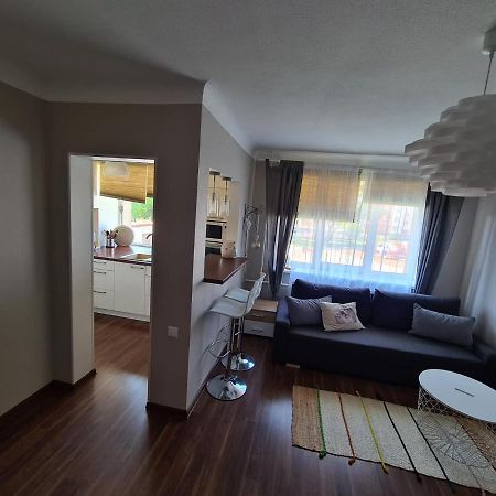 Central Line Apartment Ventspils Exterior foto